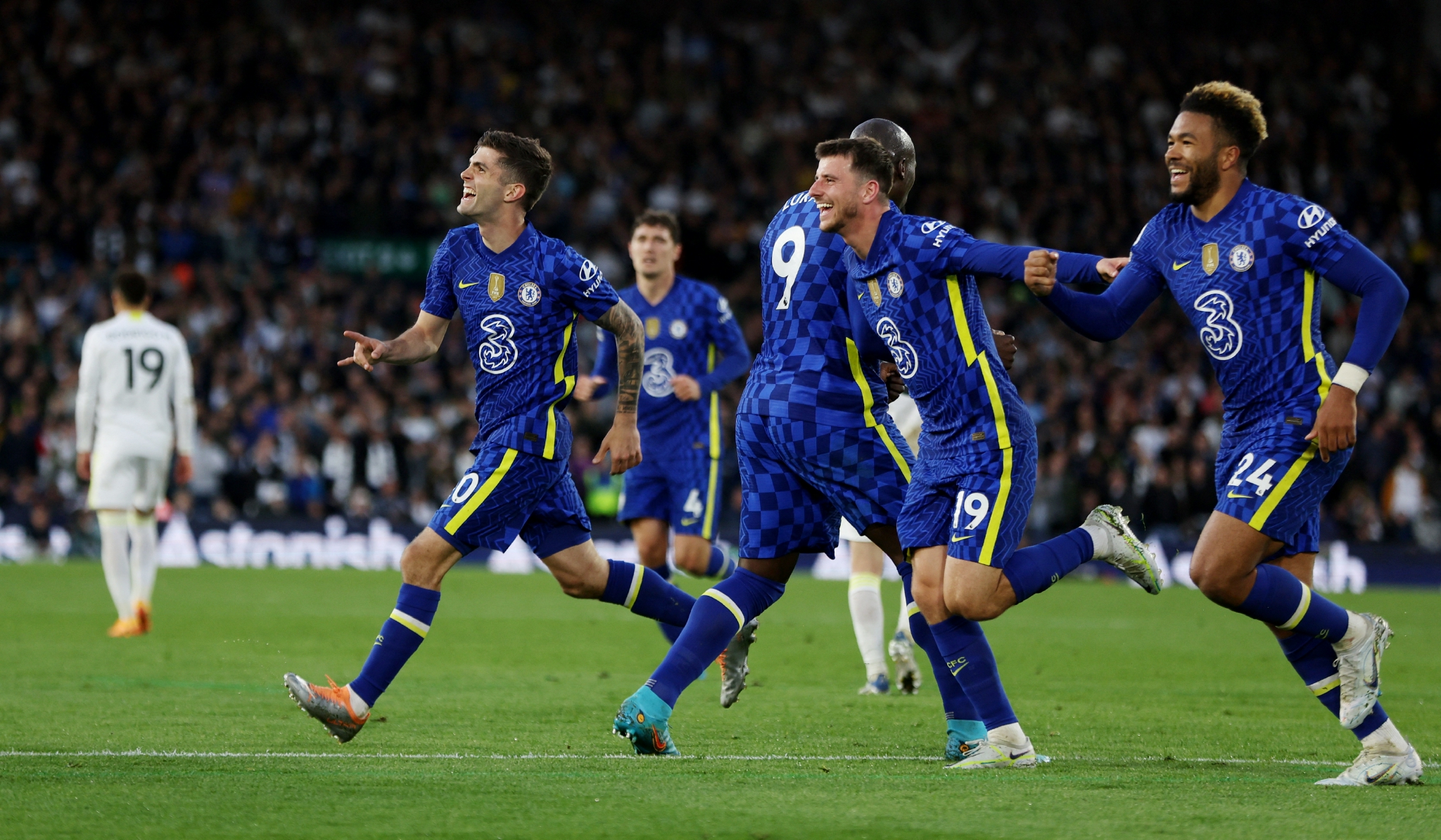 包括穆里尼 包括穆里尼