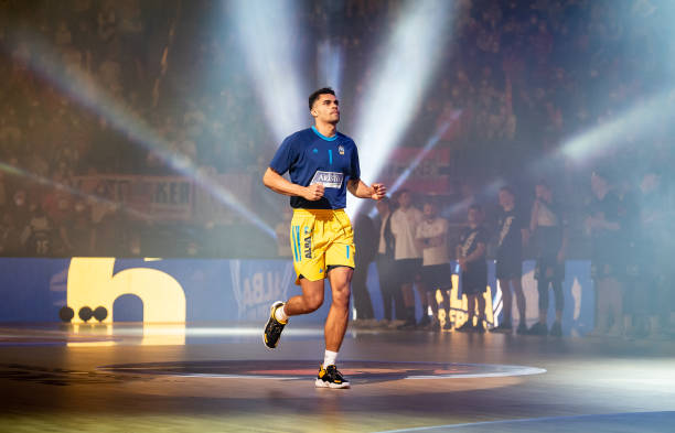 她全场贡献 她全场贡献